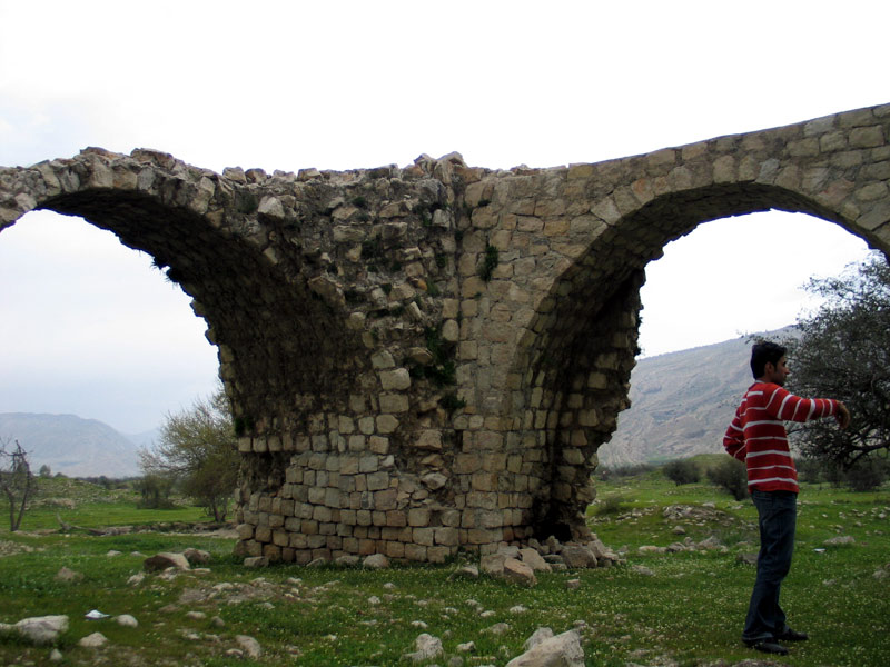 آتشكده دوره ساسانی در بیشاپور