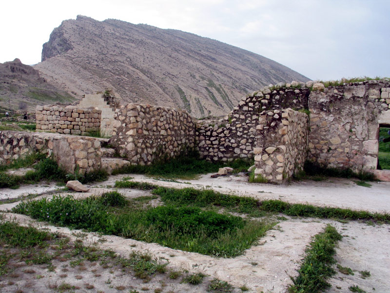 بیشاپور