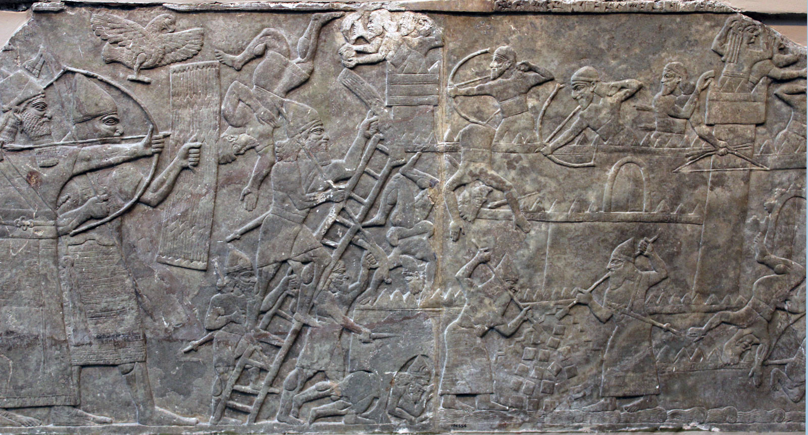 قلعه کوب آشوری