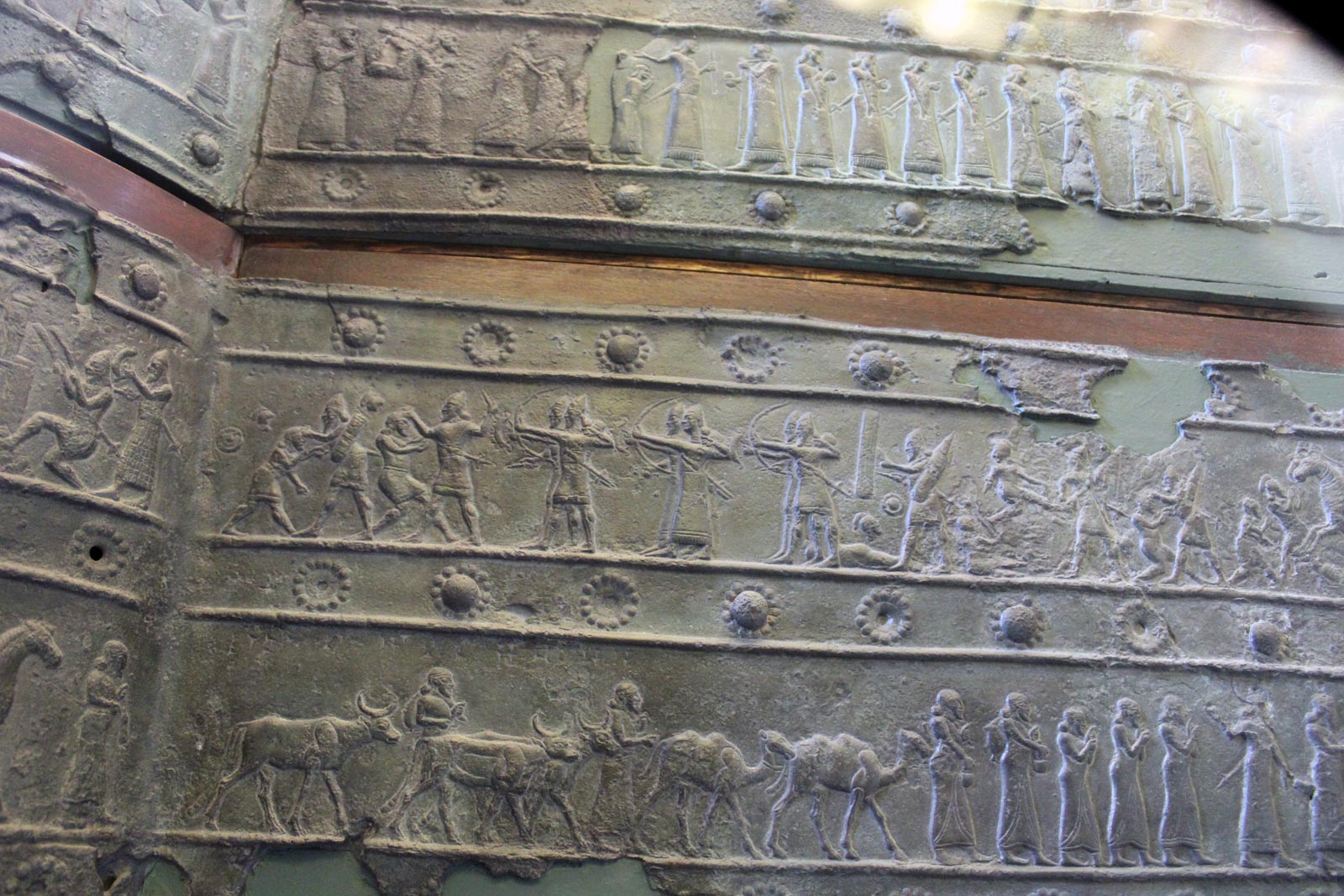 تزیینات شلمنسر سوم در بلوات