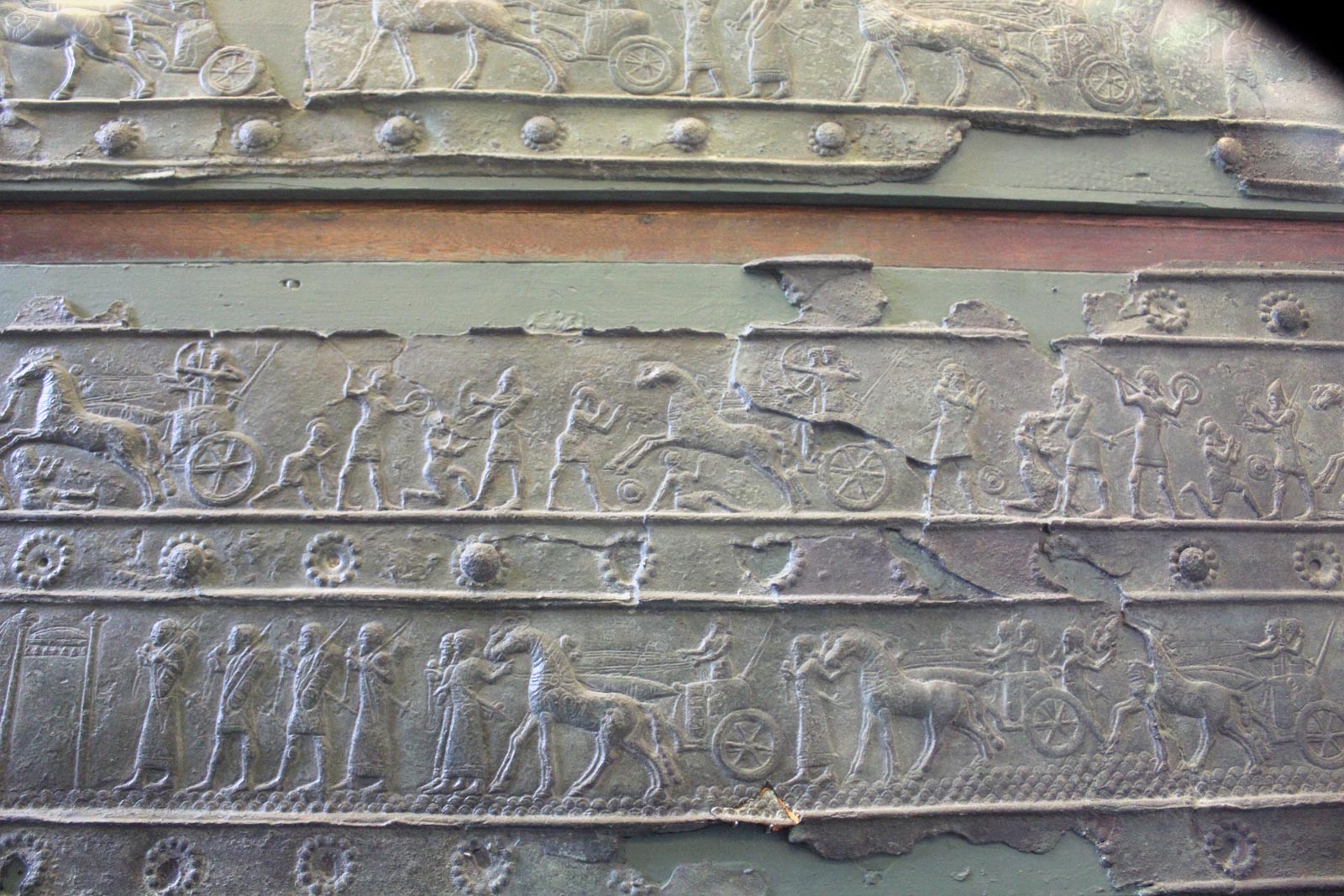 تزیینات شلمنسر سوم در بلوات