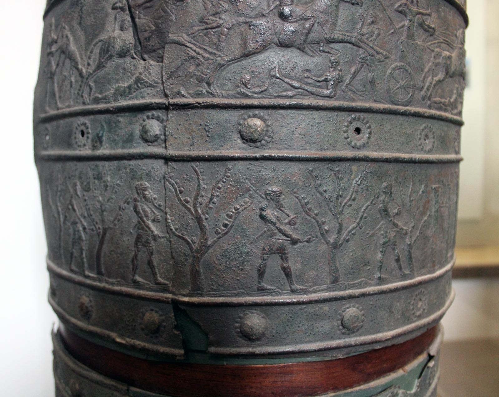 تزیینات شلمنسر سوم در بلوات