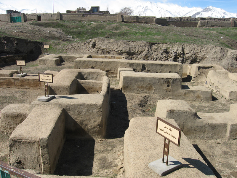 محوطه باستانی هگمتانه