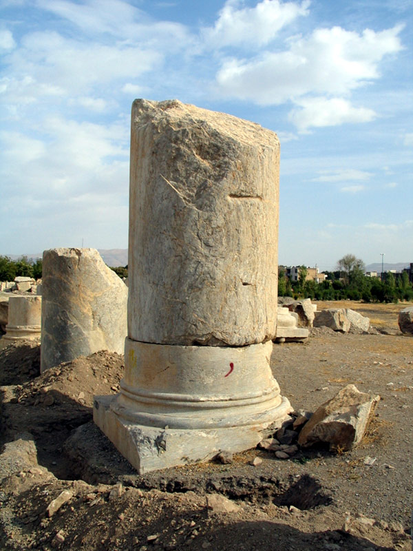 معبد آناهیتای کنگاور