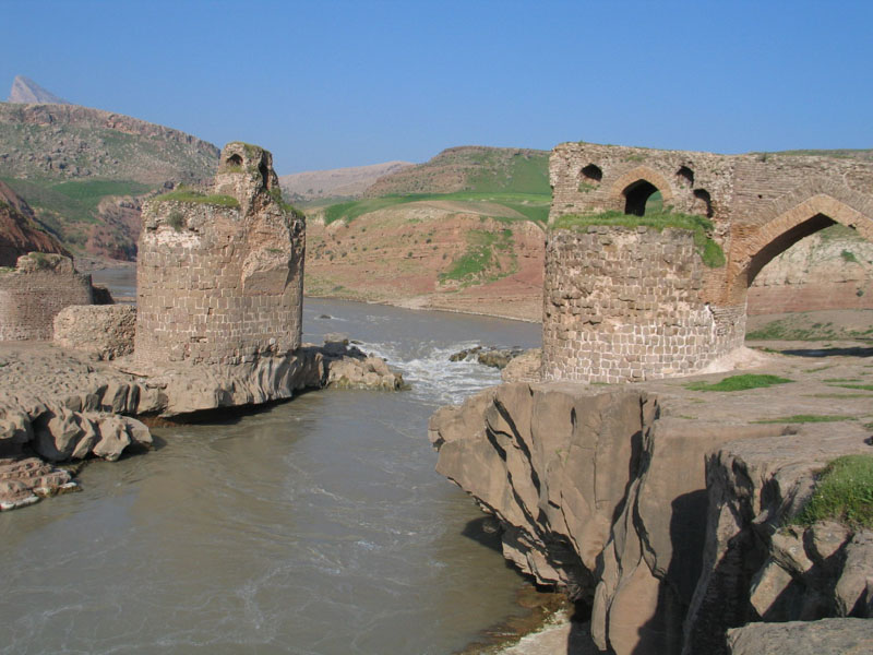 پل گاومیشان