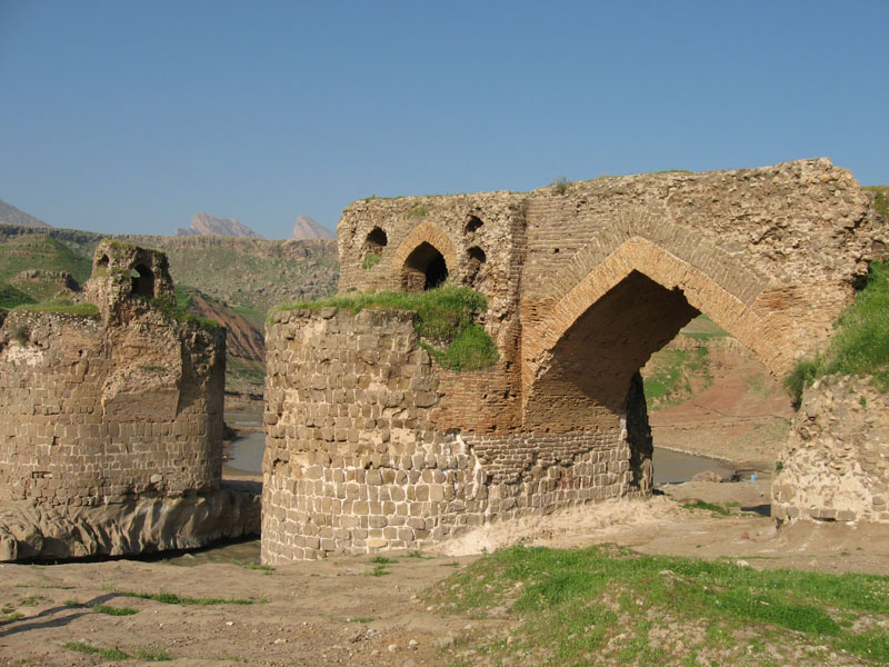 پل گاومیشان