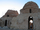 كاخ سروستان